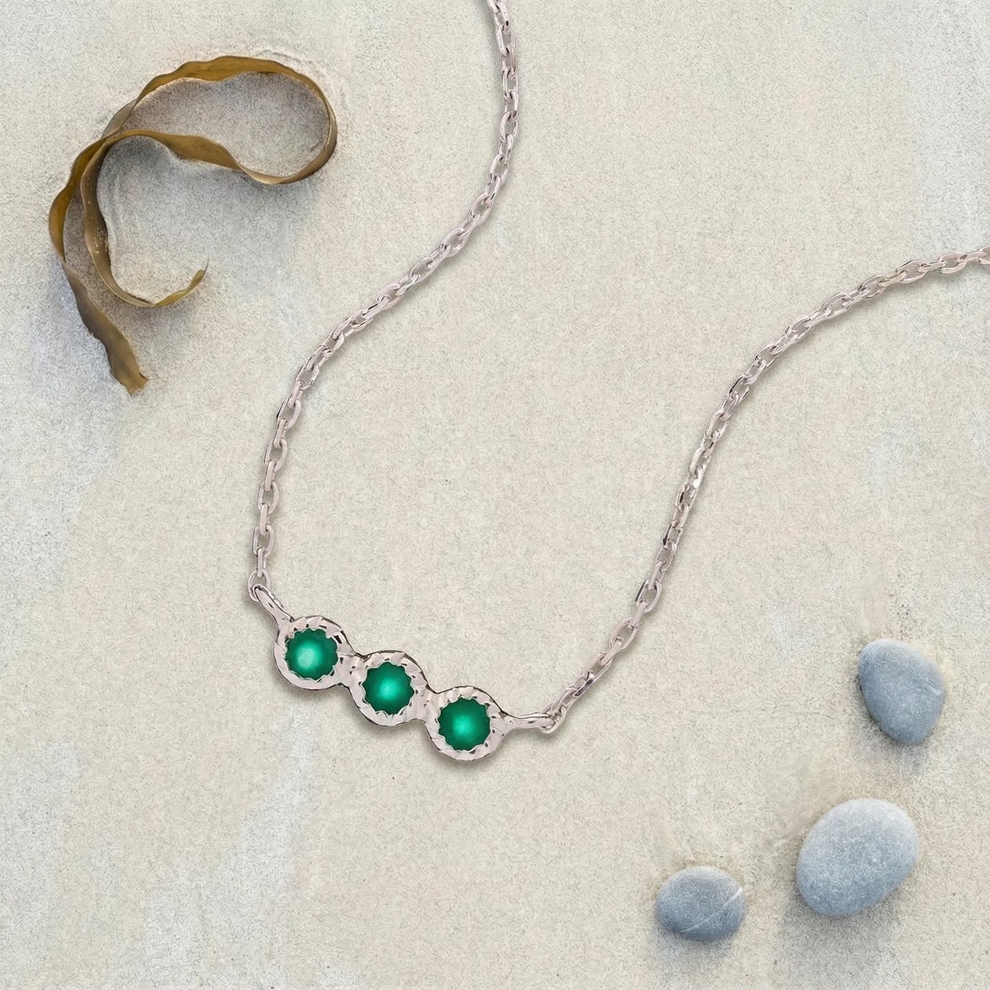 Collier onyx vert rond en argent rhodié 925 40 cm - zoom