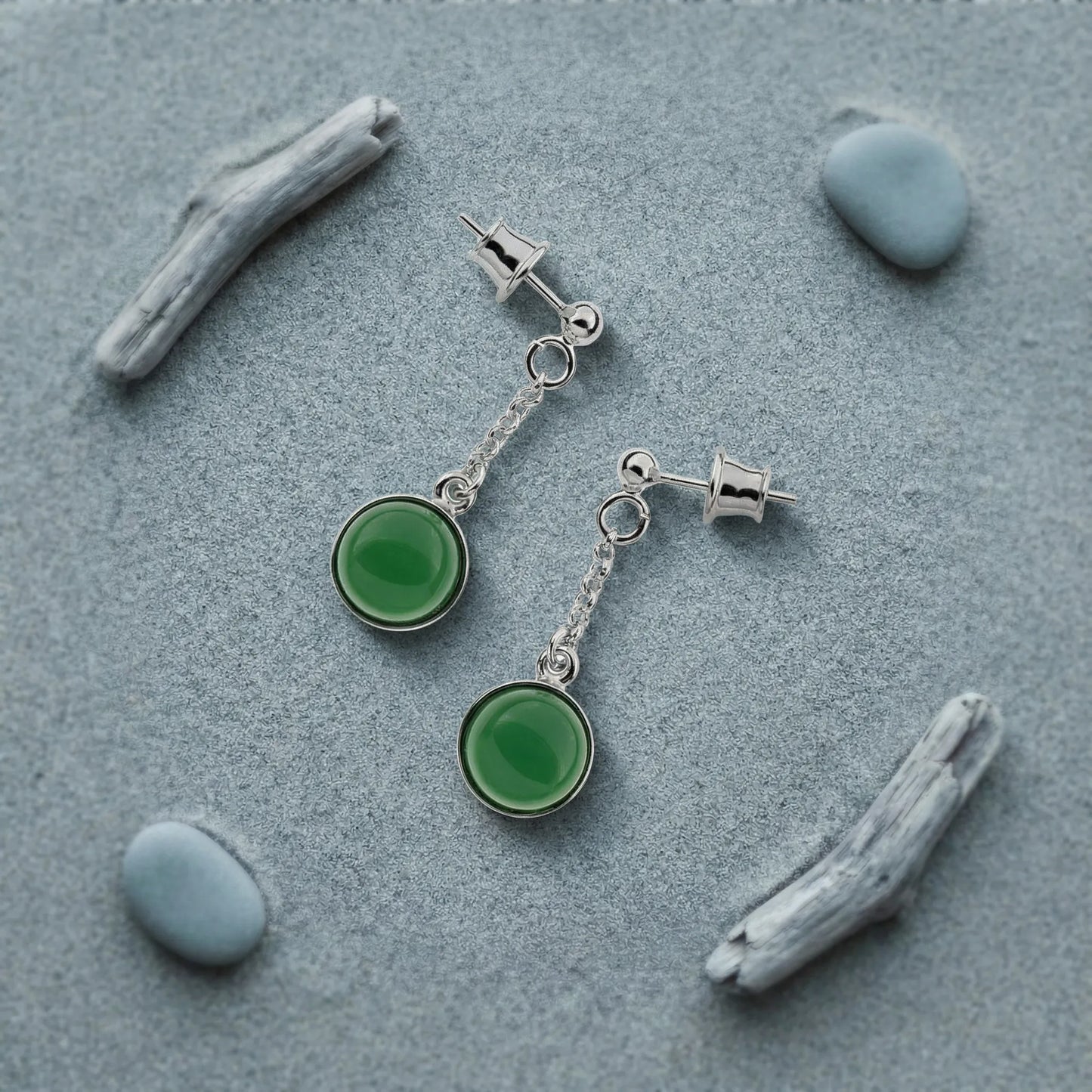 Boucles d'oreilles agate verte ronde modèle O005 argent - zoom