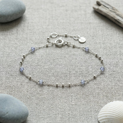 Bracelet iolite bleue ajustable en argent rhodié 925 - zoom