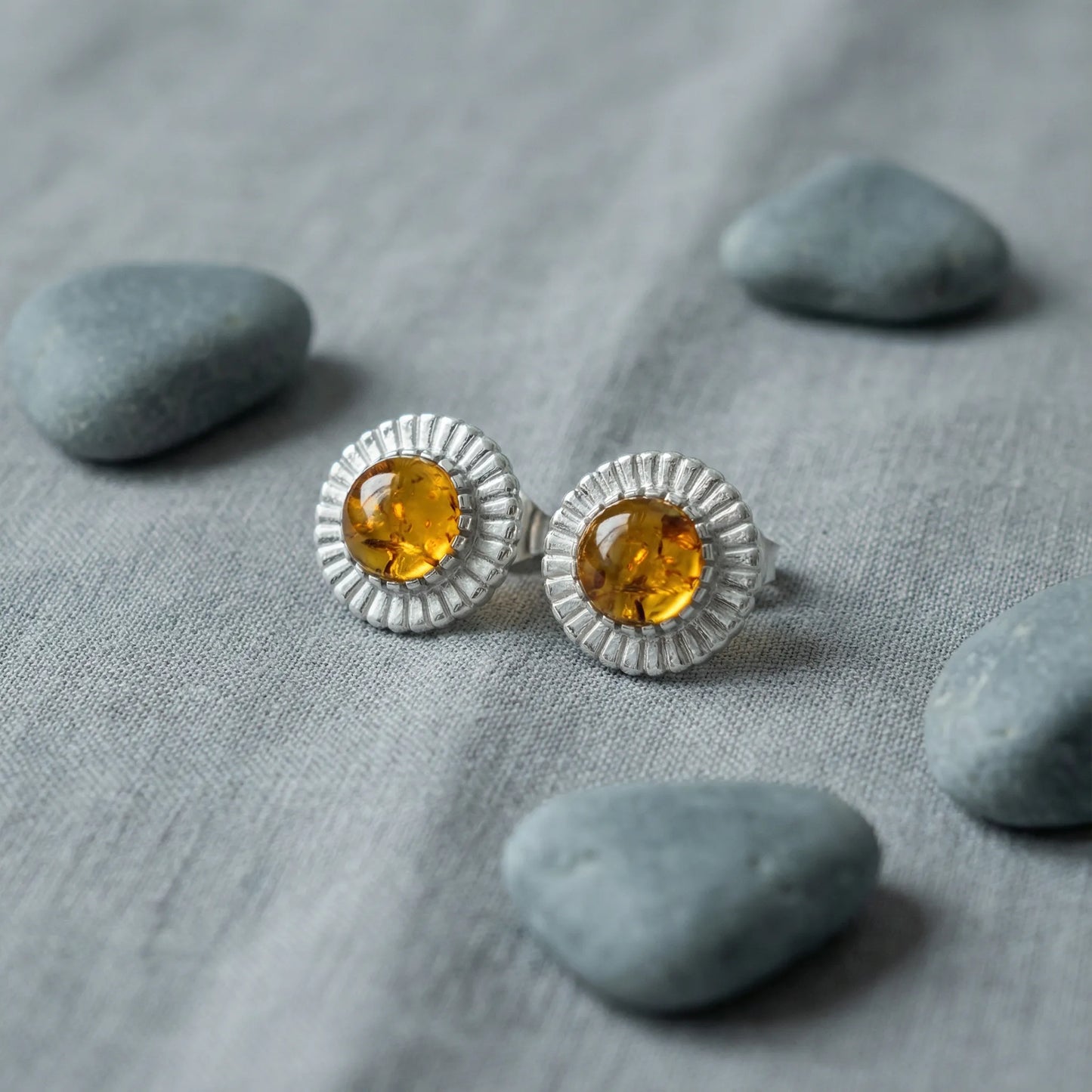 Boucles d'oreilles soleil ambre cognac argent rhodié 925 - zoom