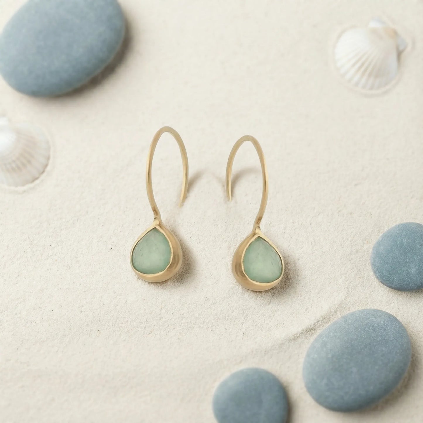 Boucles d'oreilles pendantes cœur aventurine verte argent - zoom