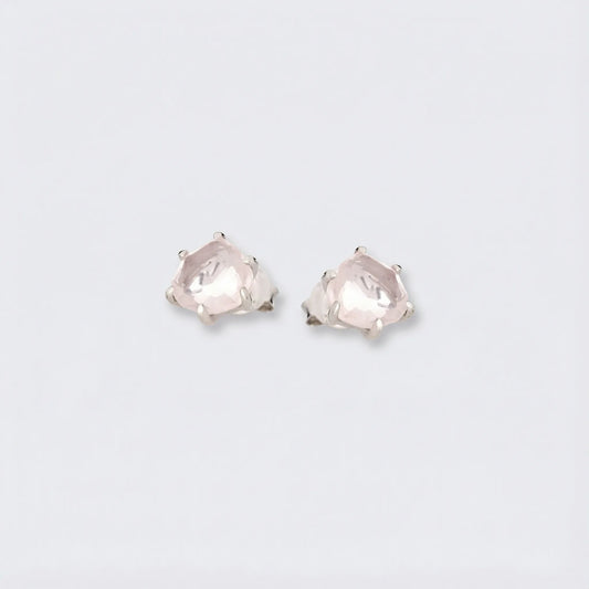 Clous d'oreilles coeur quartz rose naturel en argent rhodié 925