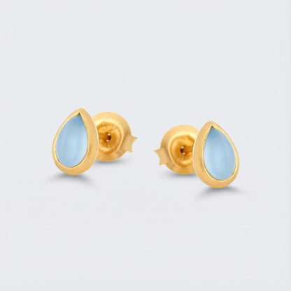 Boucles d'oreilles calcédoine bleue puces en argent doré 925