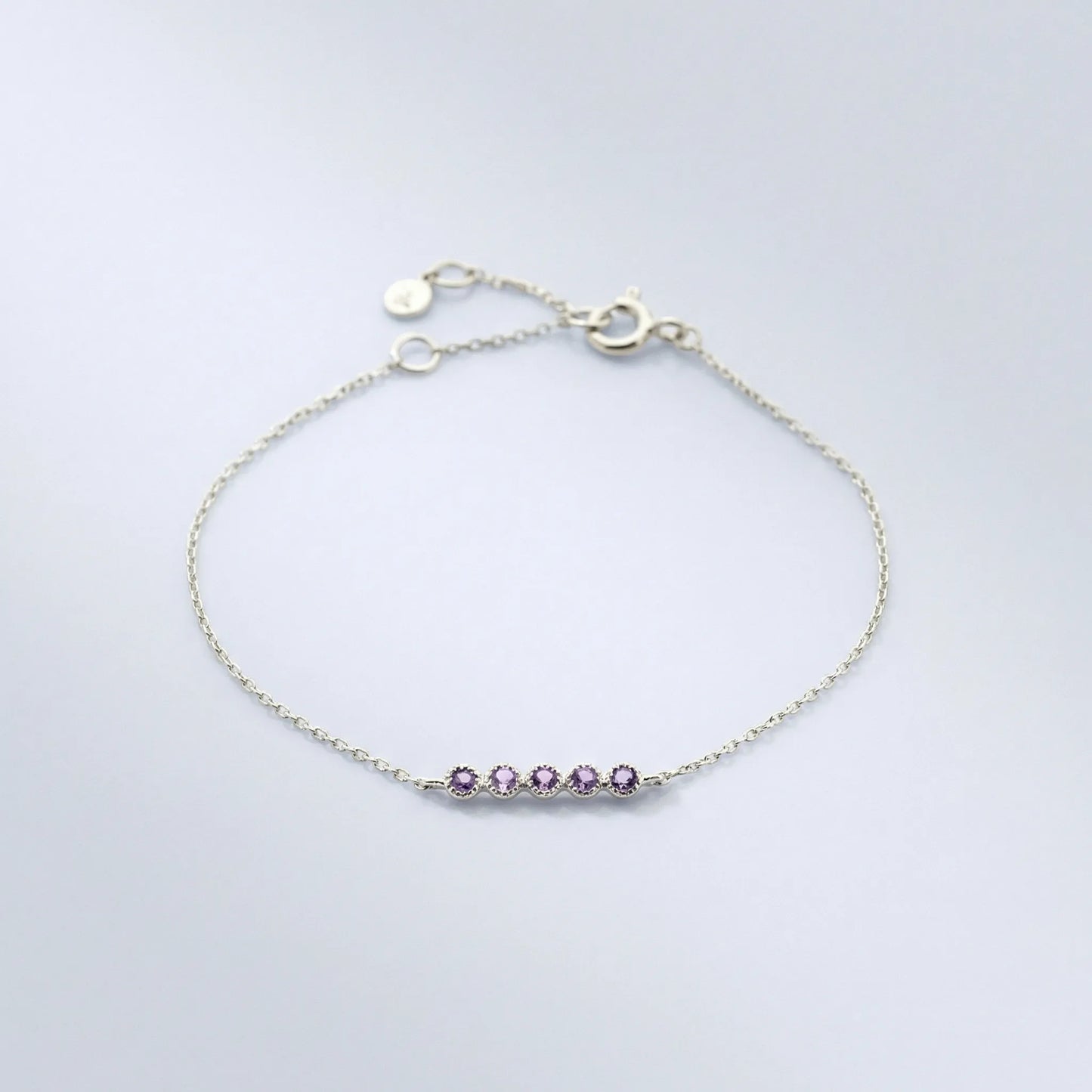 Bracelet améthyste ronde en argent rhodié 925