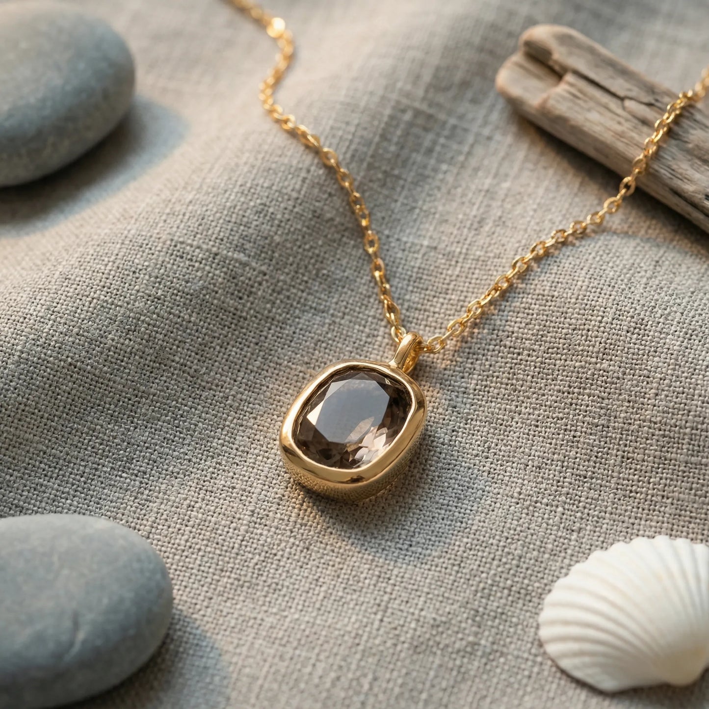 Collier quartz fumé ovale en argent doré 925 - zoom