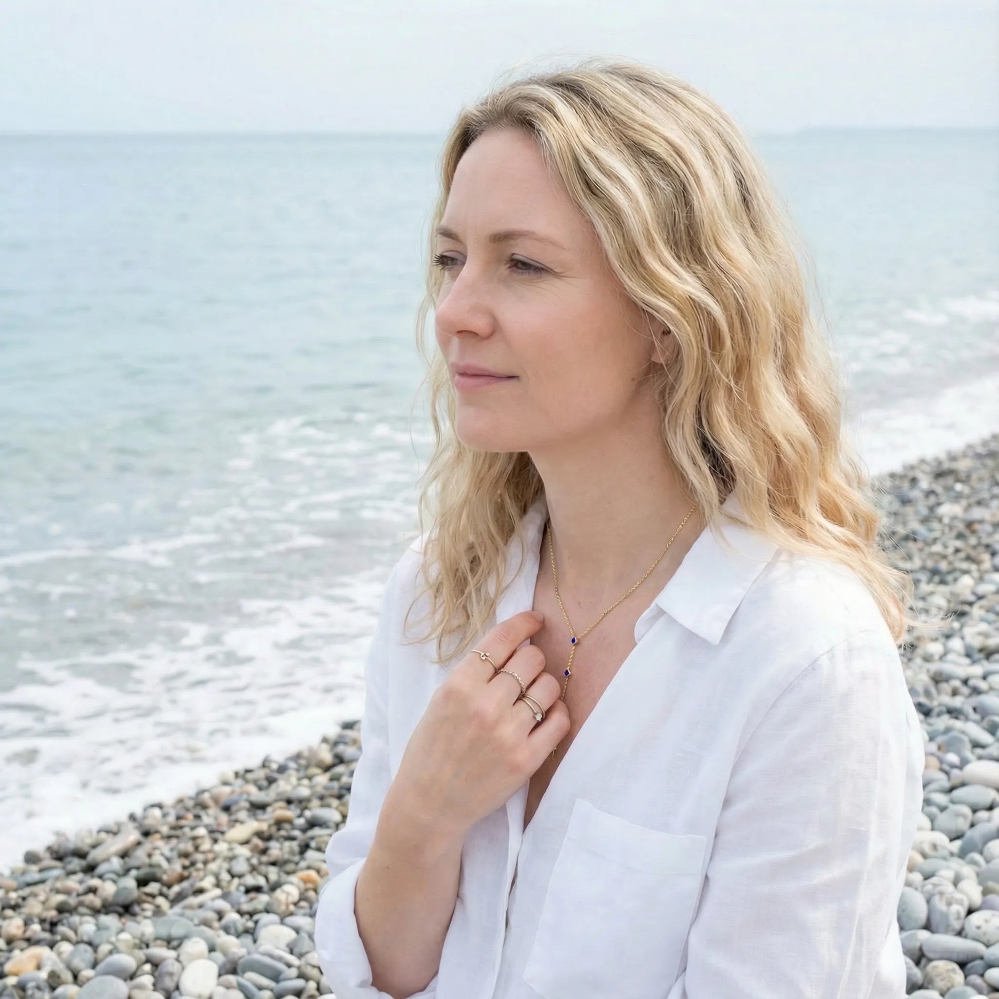 Collier lapis-lazuli carré en argent doré 925 - vue detail