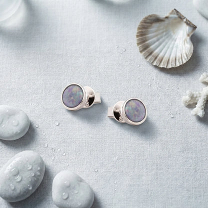 Boucles d'oreilles opale bleue puces en argent rhodié 925 - zoom