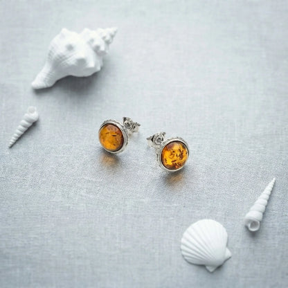 Boucles d'oreilles ambre cognac ronde argent rhodié 925 - zoom