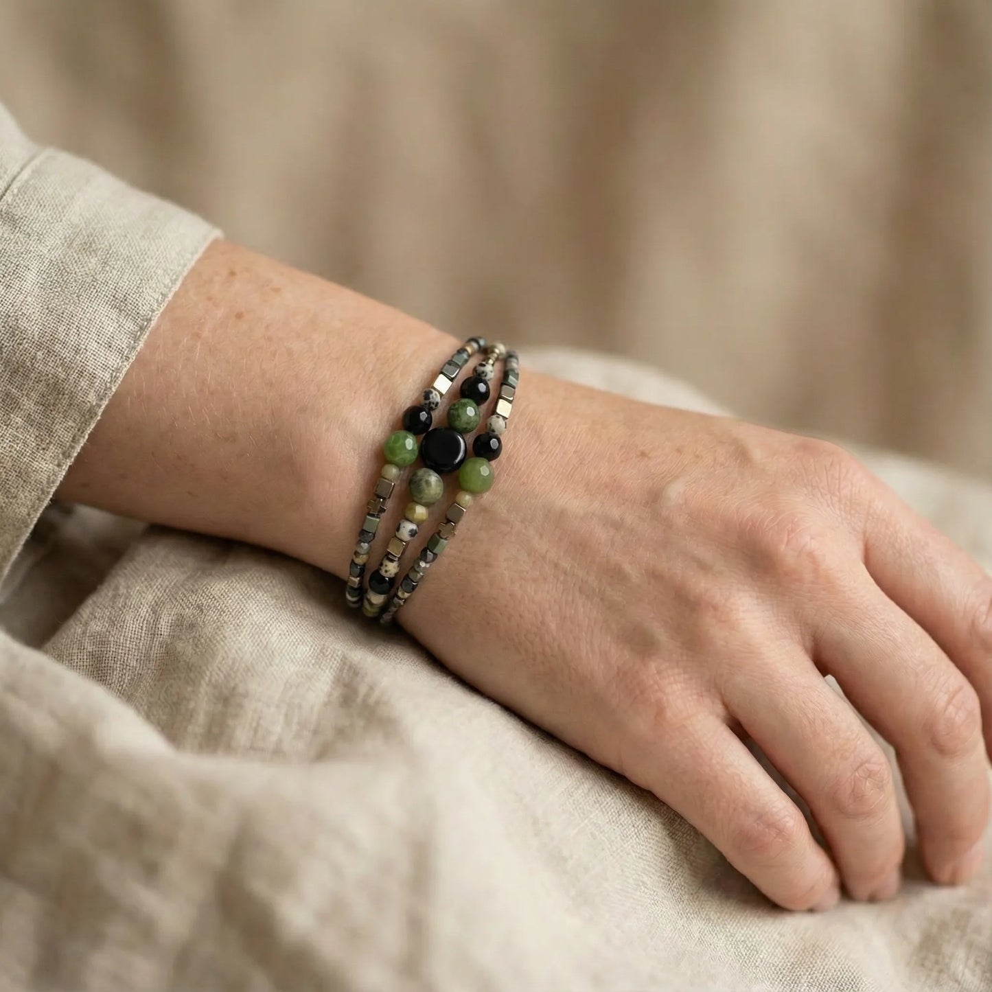 SA PA - Bracelet femme 3 rangs jade vert - vue detail