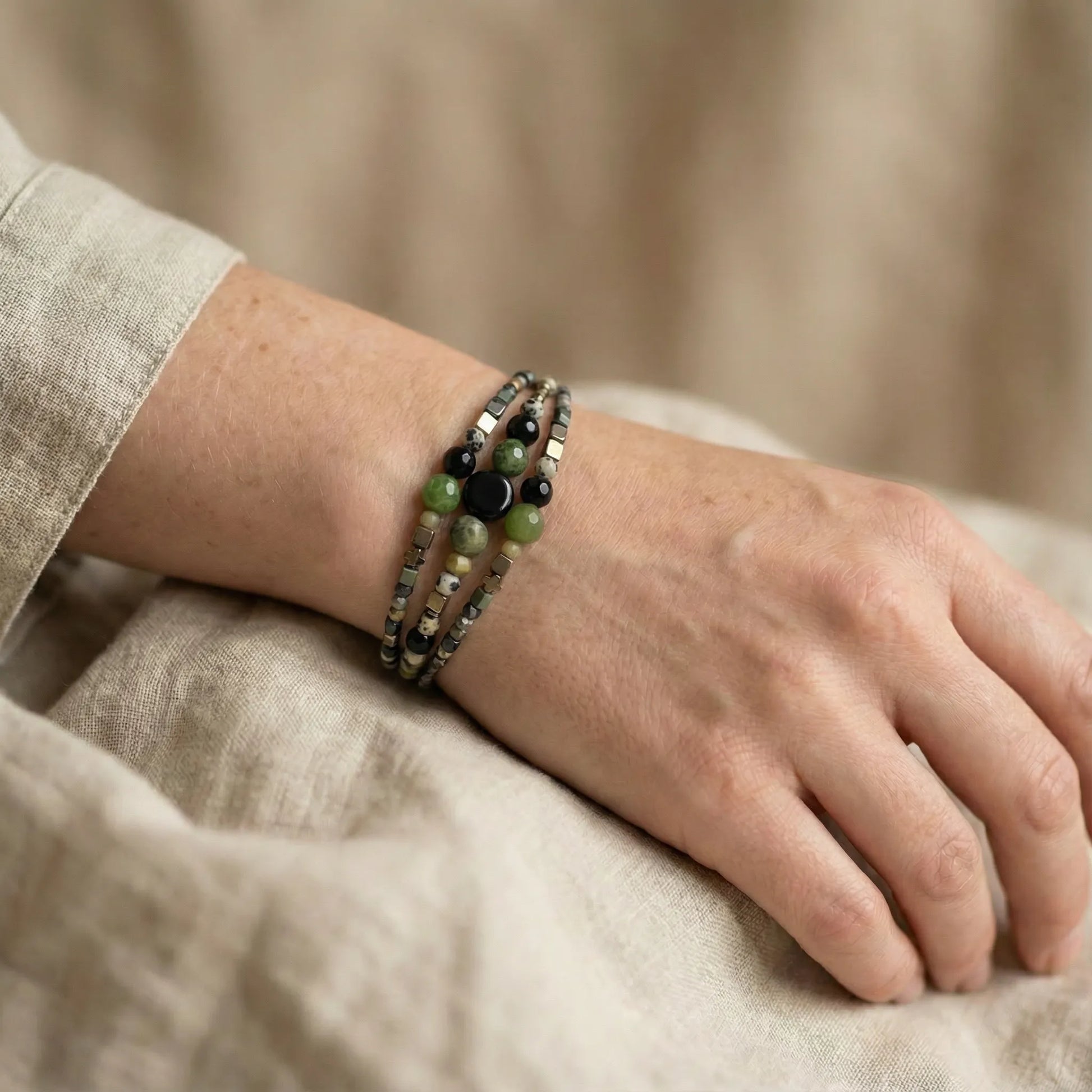 SA PA - Bracelet femme 3 rangs jade vert - vue detail