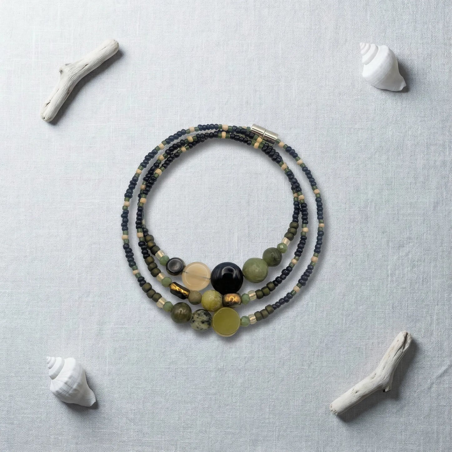 MANILLE - Bracelet femme 3 rangs jade vert - zoom